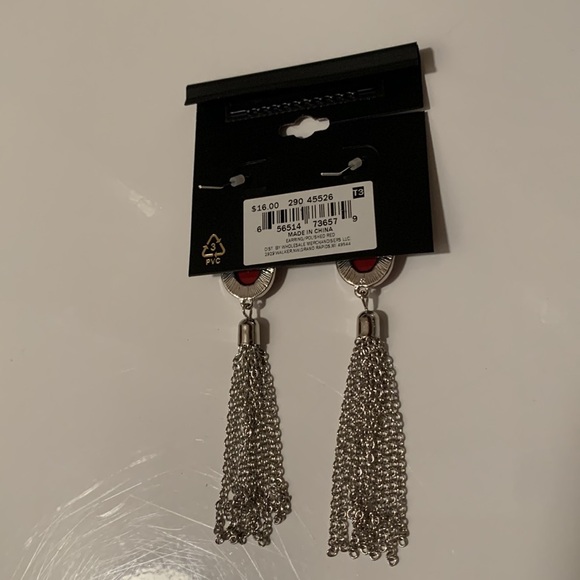 Earrings - Picture 3 of 3